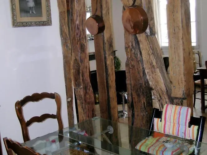 Le Marais 3 Bedrooms